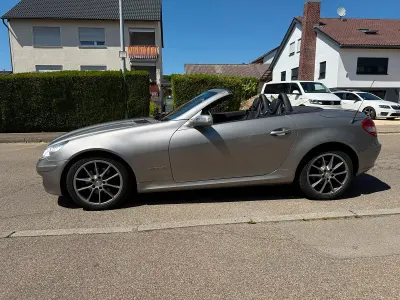 Gebraucht Mercedes SLK200 163 PS (119 kW) 2005 Gold Cabrio