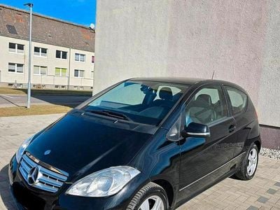 Second-hand Mercedes A170 Avantgarde 116 CP (85 kW) 2008 Negru Hatchback