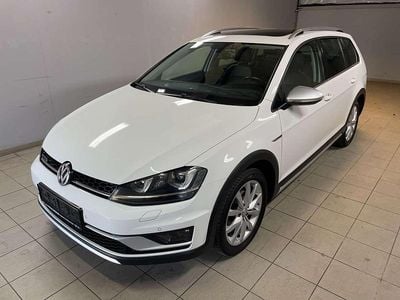 Usata VW Golf Alltrack Basis 110 CV (80 kW) 2015 Bianco Station wagon