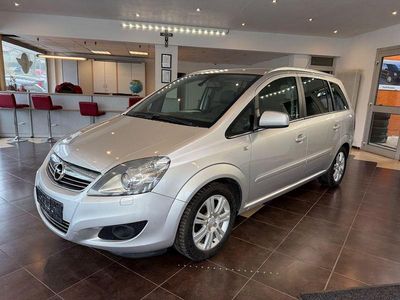Gebraucht Opel Zafira Innovation 140 PS (102 kW) 2011 Argon silber/ice silver (m2) Van / Kleinbus
