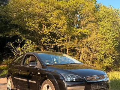 Używany Ford Focus 115 KM (84 kW) 2006 Czarny Coupe