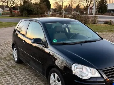 Gebraucht VW Polo 80 PS (58 kW) 2007 Schwarz Kleinwagen