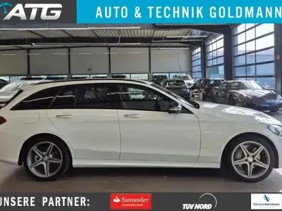 Gebraucht Mercedes C400 AMG line 333 PS (244 kW) 2015 Polarweiss Kombi