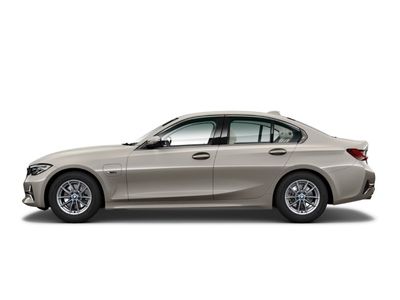 gebraucht BMW 330e Luxury Line Parking Assistant Plus Head Up Display