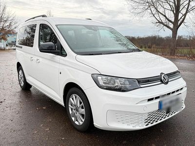 Weiß Gebraucht 2021 VW Caddy Life Van / Kleinbus | 21.960 € (Etwas zu teuer)