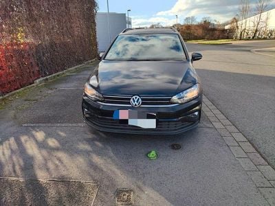 Gebraucht VW Golf Sportsvan Trendline 116 PS (85 kW) 2019 Schwarz Van / Kleinbus