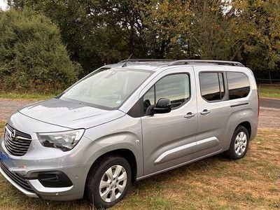 Gebraucht Opel Combo Life Ultimate 131 PS (96 kW) 2023 Grau Van / Kleinbus