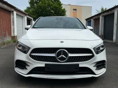 Gebraucht Mercedes A200 AMG line 150 PS (110 kW) 2020 Weiß Limousine