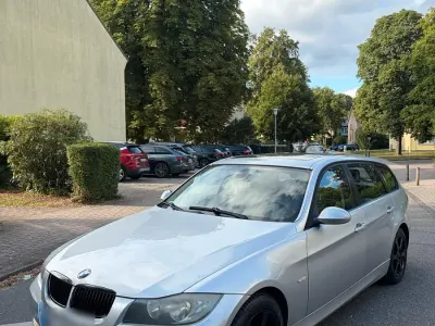 Gebraucht BMW 320 163 PS (119 kW) 2006 Silber Kombi