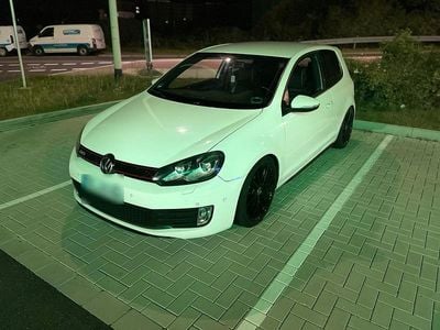 Second-hand VW Golf VI GTI 211 CP (155 kW) 2009 Alb Hatchback