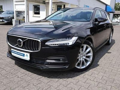 Gebraucht Volvo V90 Momentum 197 PS (144 kW) 2022 Onyx black Kombi