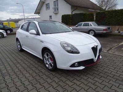 gebraucht Alfa Romeo Giulietta 1,4 Navi, Panorama, Blue & Me, PDC hin