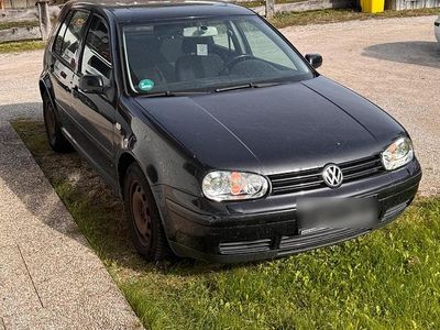 VW Golf IV