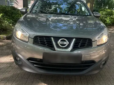 Gebraucht Nissan Qashqai 150 PS (110 kW) 2011 Grau SUV