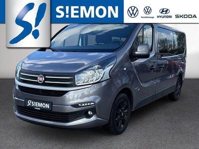 Begagnad Fiat Talento Family 145 HK (106 kW) 2018 Grå Minibuss