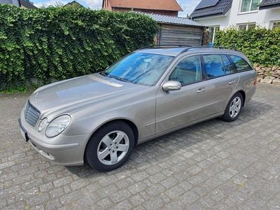 Mercedes E220