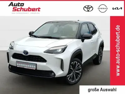 Gebraucht Toyota Yaris Elegant 116 PS (85 kW) 2023 Weiss Kleinwagen