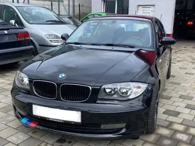 Usata BMW 120 Performance 170 CV (125 kW) 2009 Nero Utilitaria