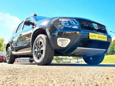Gebraucht Dacia Duster Black Shadow 125 PS (91 kW) 2017 Schwarz SUV