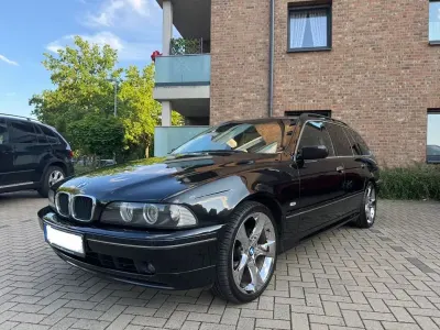 Gebraucht BMW 525 Exclusive 192 PS (141 kW) 2004 Schwarz Kombi