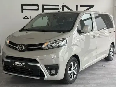Gebraucht Toyota Proace Verso Comfort 150 PS (110 kW) 2017 Silber Kombi