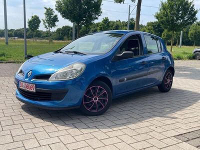 Renault Clio III