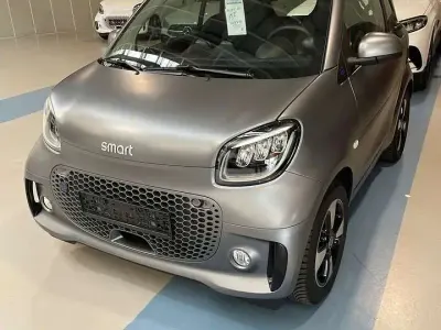 Gebraucht Smart ForTwo Electric Drive 60 kW (82 PS) 2024 Grau Coupé