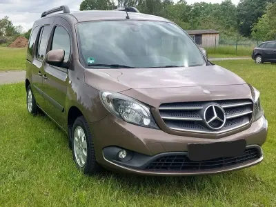 Gebraucht Mercedes Citan 111 Edition 116 PS (85 kW) 2019 Bronze Kombi