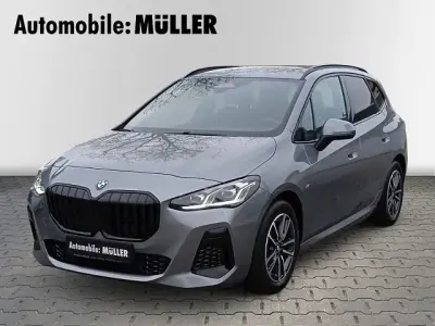 Gebraucht BMW 218 Active Tourer M Sport 136 PS (100 kW) 2023 Grau Van / Kleinbus