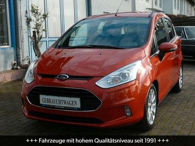 Usata Ford B-MAX Titanium 105 CV (77 kW) 2014 Rosso Monovolume