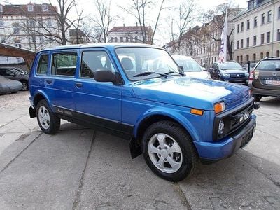 Gebraucht Lada Urban 83 PS (61 kW) 2019 Blau SUV