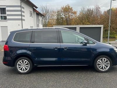 Second-hand VW Sharan Highline 140 CP (102 kW) 2013 Albastru Monovolum