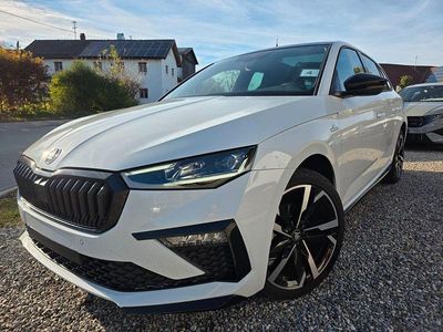 Weiß Gebraucht 2025 Skoda Scala Monte Carlo Kleinwagen | 29.890 € (Etwas zu teuer)