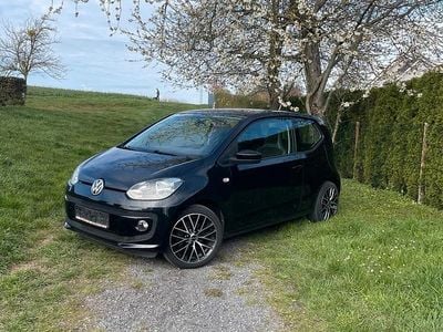 Używany VW up! 75 KM (55 kW) 2011 Czarny Hatchback