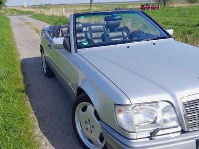 Gebraucht Mercedes E320 220 PS (161 kW) 1994 Cabrio