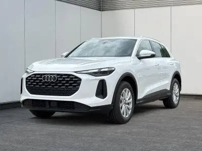 Neu Audi Q5 Basis 204 PS (150 kW) 2026 Arkonaweiß SUV