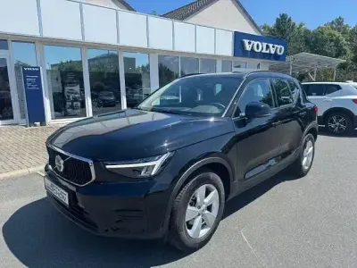 Gebraucht Volvo XC40 129 PS (94 kW) 2022 Schwarz SUV