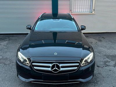 Mercedes E220