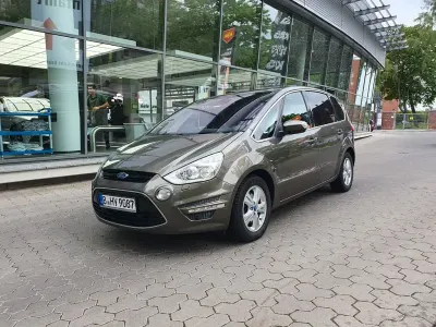 Gebraucht Ford S-MAX Titanium X 163 PS (119 kW) 2013 Grün Van / Kleinbus