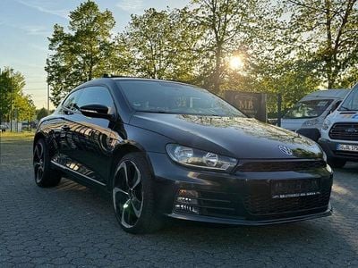 Second-hand VW Scirocco 184 CP (135 kW) 2015 Negru Coupe