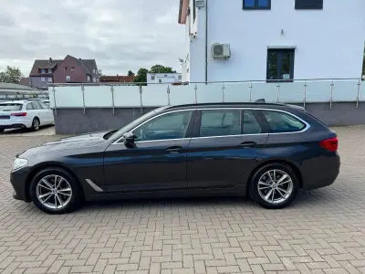 Gebraucht BMW 520 190 PS (139 kW) 2018 Grau Kombi