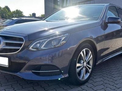Mercedes E220
