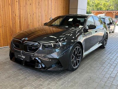 Gebraucht BMW M5 Basis 585 PS (430 kW) 2025 Grau Limousine