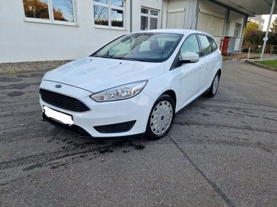 gebraucht Ford Focus 1,5 TDCi ECOnetic 88g Turnier Sitzheizung