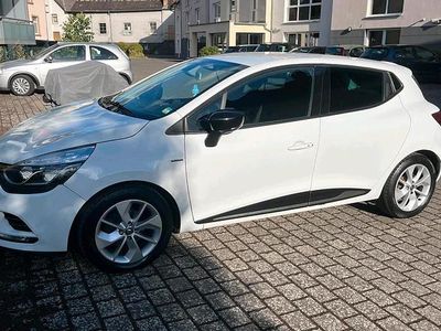 Gebraucht Renault Clio IV 118 PS (86 kW) 2017 Weiß Kleinwagen