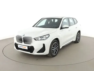 Gebraucht BMW iX1 M Sport 230 kW (313 PS) 2023 Weiß SUV