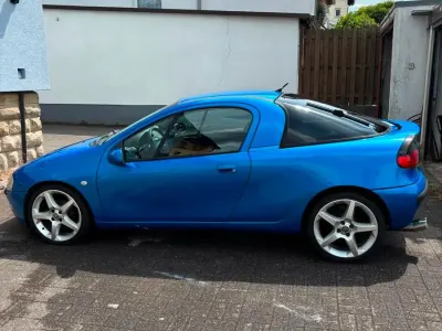 Gebraucht Opel Tigra 90 PS (66 kW) 1999 Blau Coupé