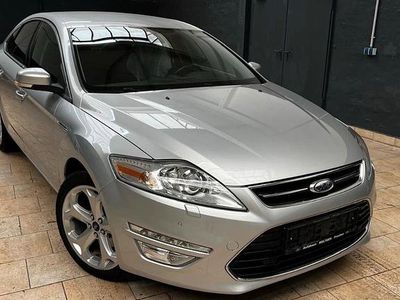 Gebraucht Ford Mondeo 160 PS (117 kW) 2011 Silber Limousine
