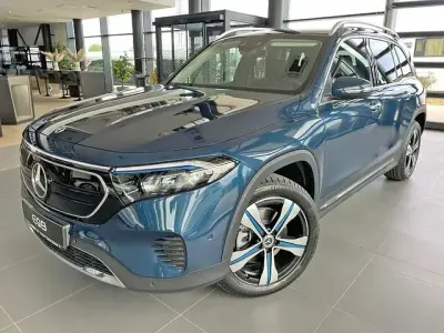 Gebraucht Mercedes EQB300 Electric Art 167 kW (228 PS) 2024 Denimblau metalliclack SUV