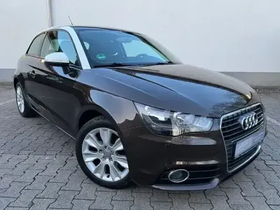 Gebraucht Audi A1 Ambition 105 PS (77 kW) 2010 Braun Kleinwagen